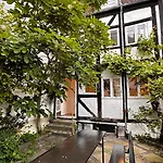 Beautiful Townhouse فيلة كوبنهاجن