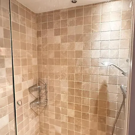 Beautiful Townhouse فيلة كوبنهاجن