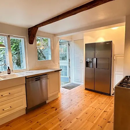 Beautiful Townhouse Βίλα